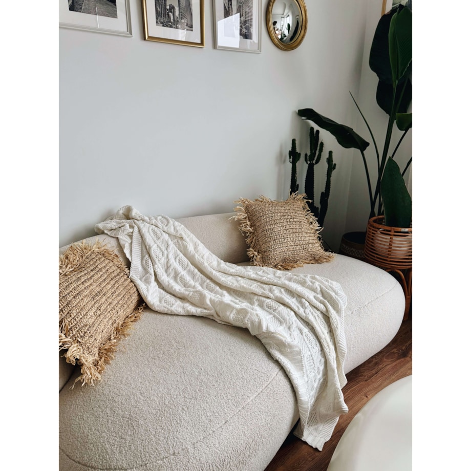 POSZEWKA TROP PROSTOKĄT Z POMPONAMI