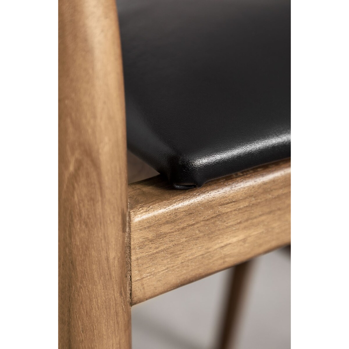 Krzesło barowe drewno tekowe z czarnym siedziskiem Visby 70 cm