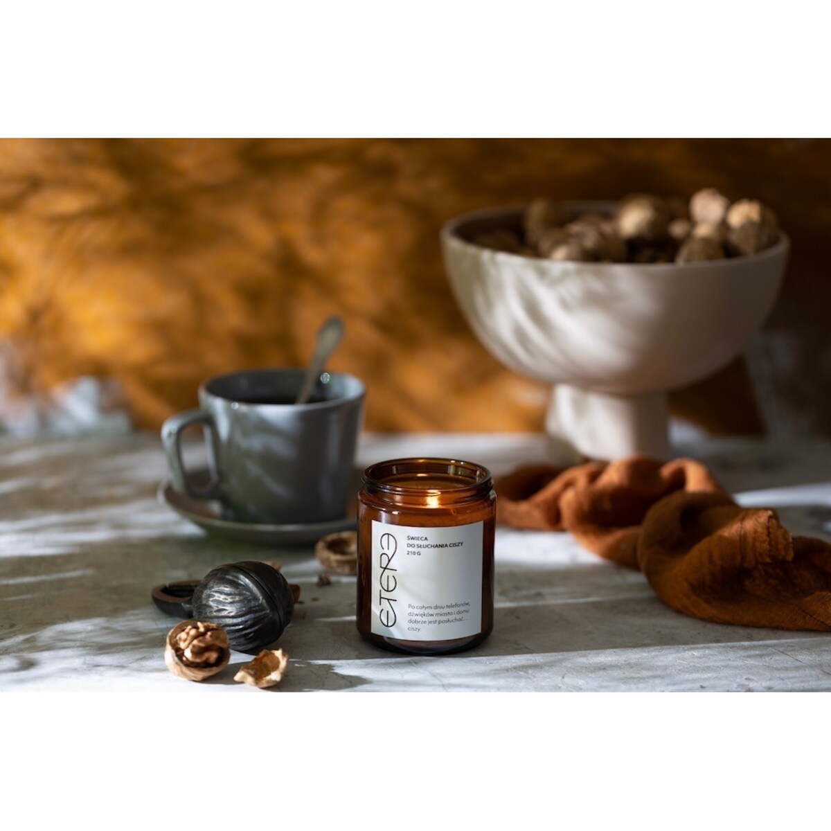 Świeca do słuchania ciszy