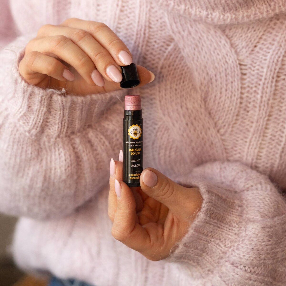balsam do ust MALWA kolor