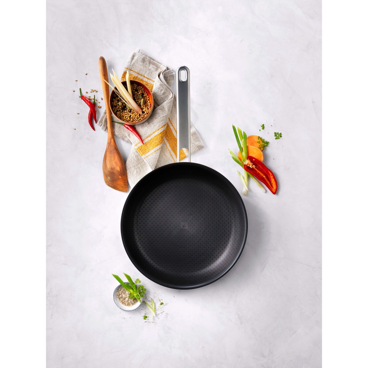 ZWILLING JOY PLUS Patelnia płytka 20 cm