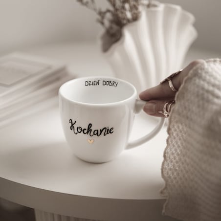 Biały Kubek Porcelanowy 300 ml - Napis Dzień Dobry Kochanie ze Złotym Sercem dla Ukochanej Osoby na Rocznicę