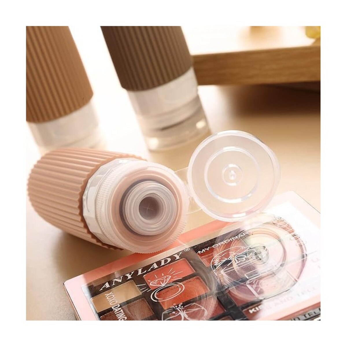 Zestaw silikonowych pojemniczków, buteleczek podróżnych 4w1 90ml KS137WZ2