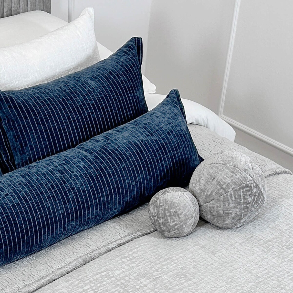 Poduszka HAPPY PILL 13 cm Stalowa