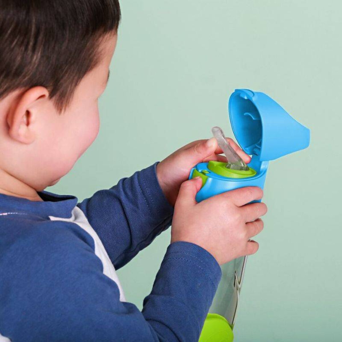 Bidon tritanowy dla dziecka - butelka na wodę ze słomką 450 ml Indigo Rose, b.box