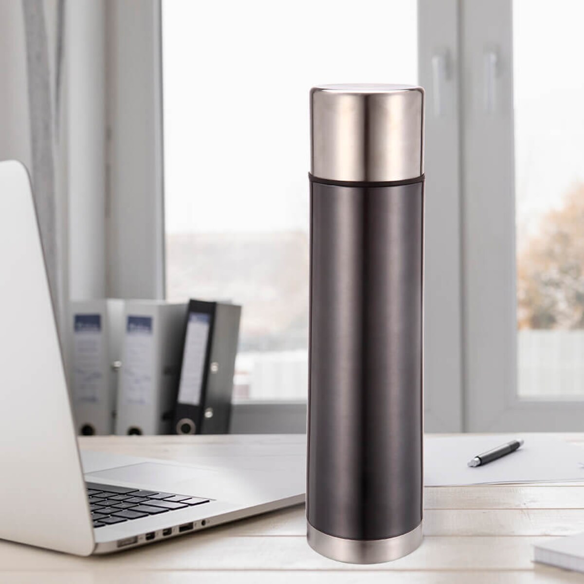 Termos stalowy 0.75L 2 kolory MAESTRO MR-1638-75