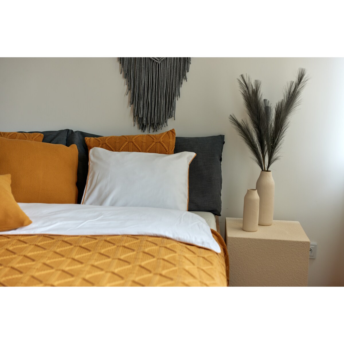 Poszewka brytyjska kwadratowa musztardowa, 50 x 50 cm, La Manta