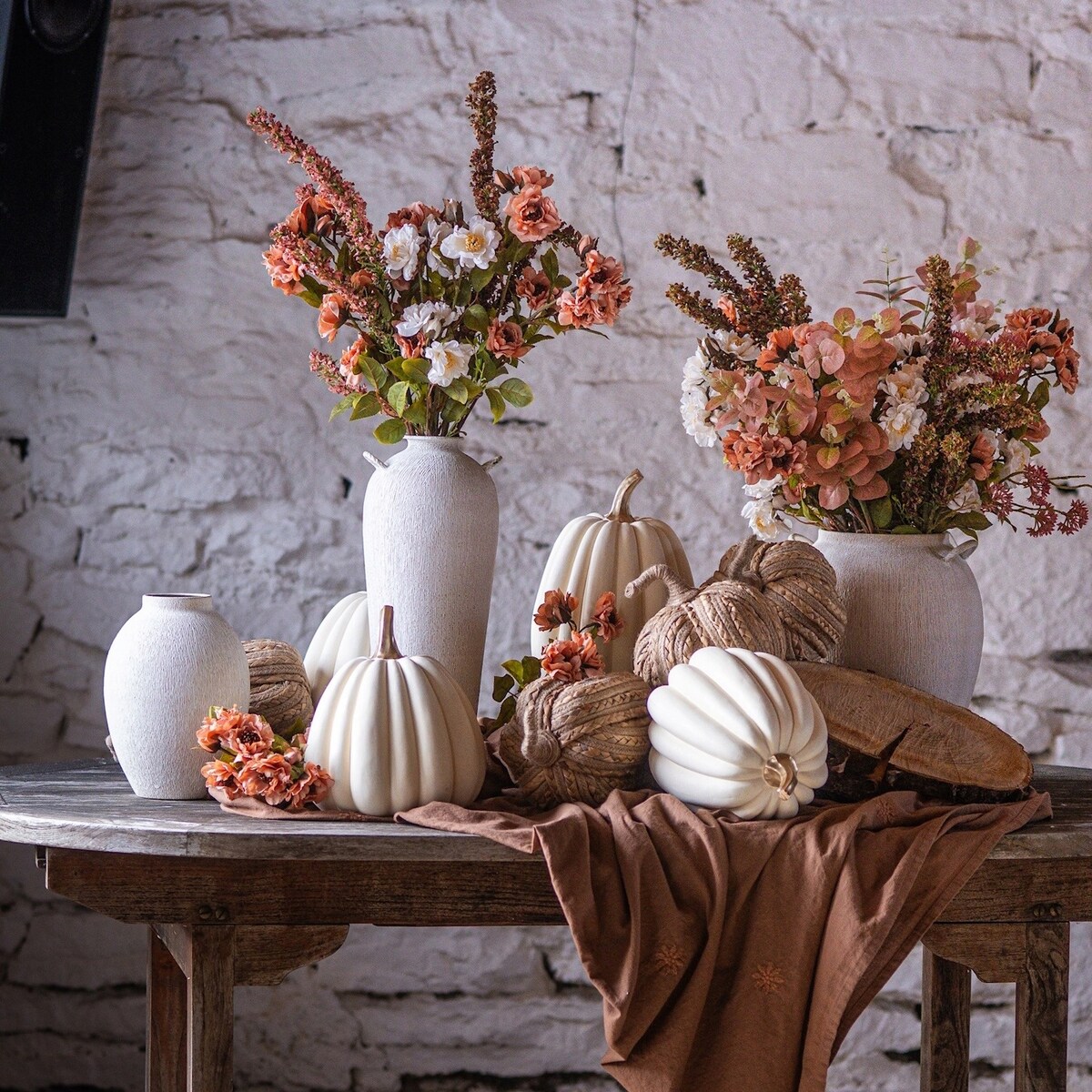 FIGURKA DYNIA BIAŁA DUŻA WODOODPORNA DO OGRODU NA HALLOWEEN JESIEŃ BALKON