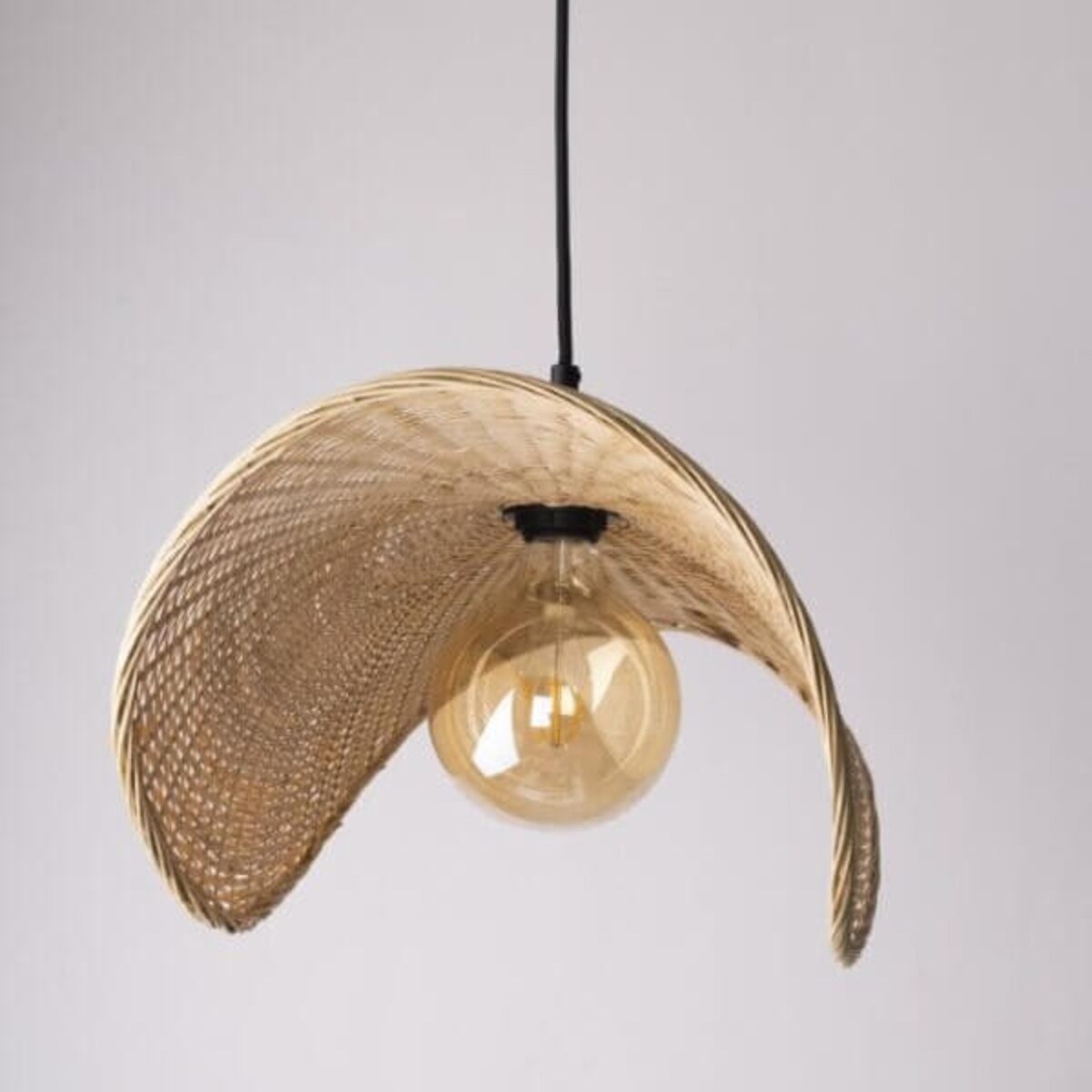 Sypialniana lampa wisząca Koshi P0498 Maxlight boho ratan beżowy czarny