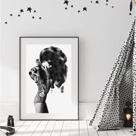 Poster Story, Plakat, Obraz - Kobieta z Niedźwiedziem, wymiary 60 x 84 cm