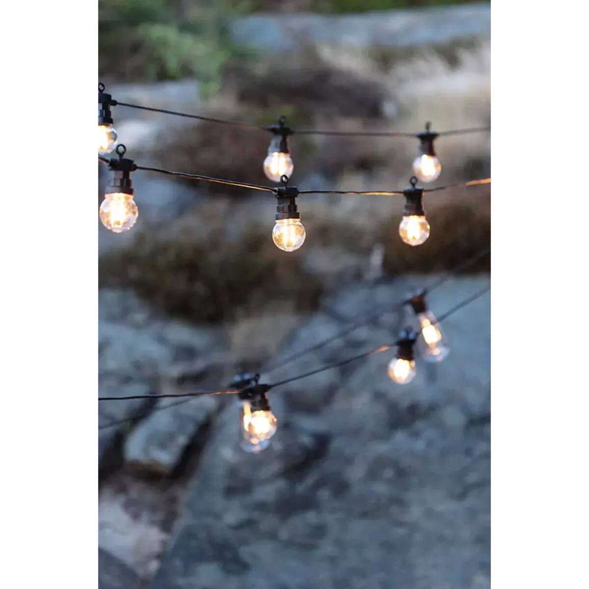 Ogrodowa girlanda świetlna LED 2,4W 5,5m łańcuch czarny