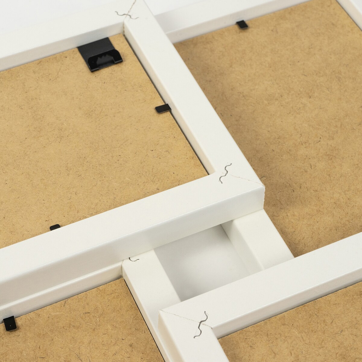 Multirama ramka na zdjęcia. Biała multirama na cztery zdjęcia 10x15 cm Ramka na zdjęcia 4 w 1 MULTI HEN 1 FRAMAI