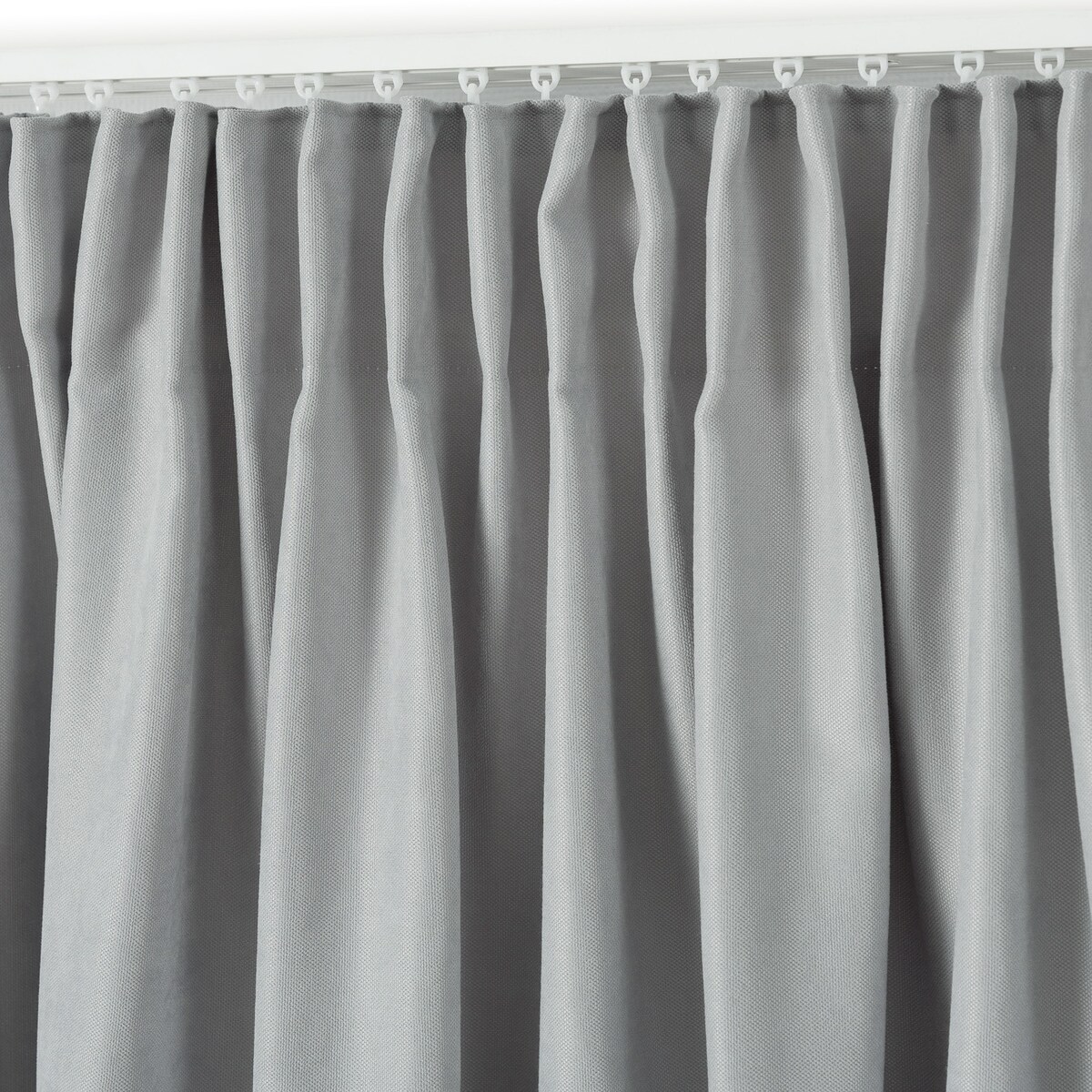 Zasłona na taśmie marszczącej srebrna aksamitna 140 x 280 cm 1 szt. 140x280 srebrny