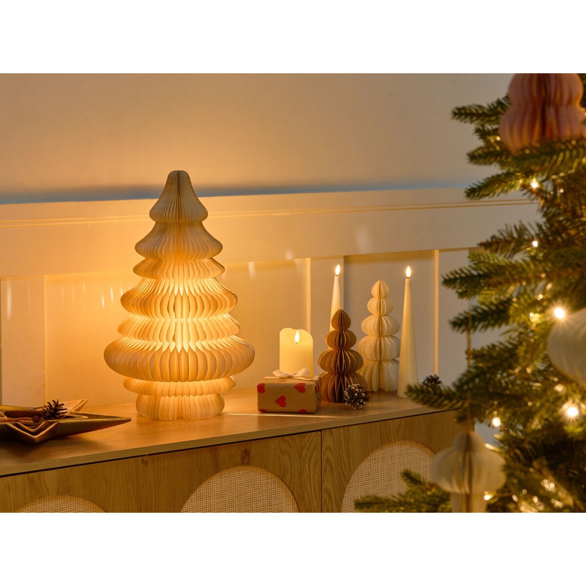 Dekoracja świąteczna Lampa stołowa DREVJA Choinka 51 cm Beżowy