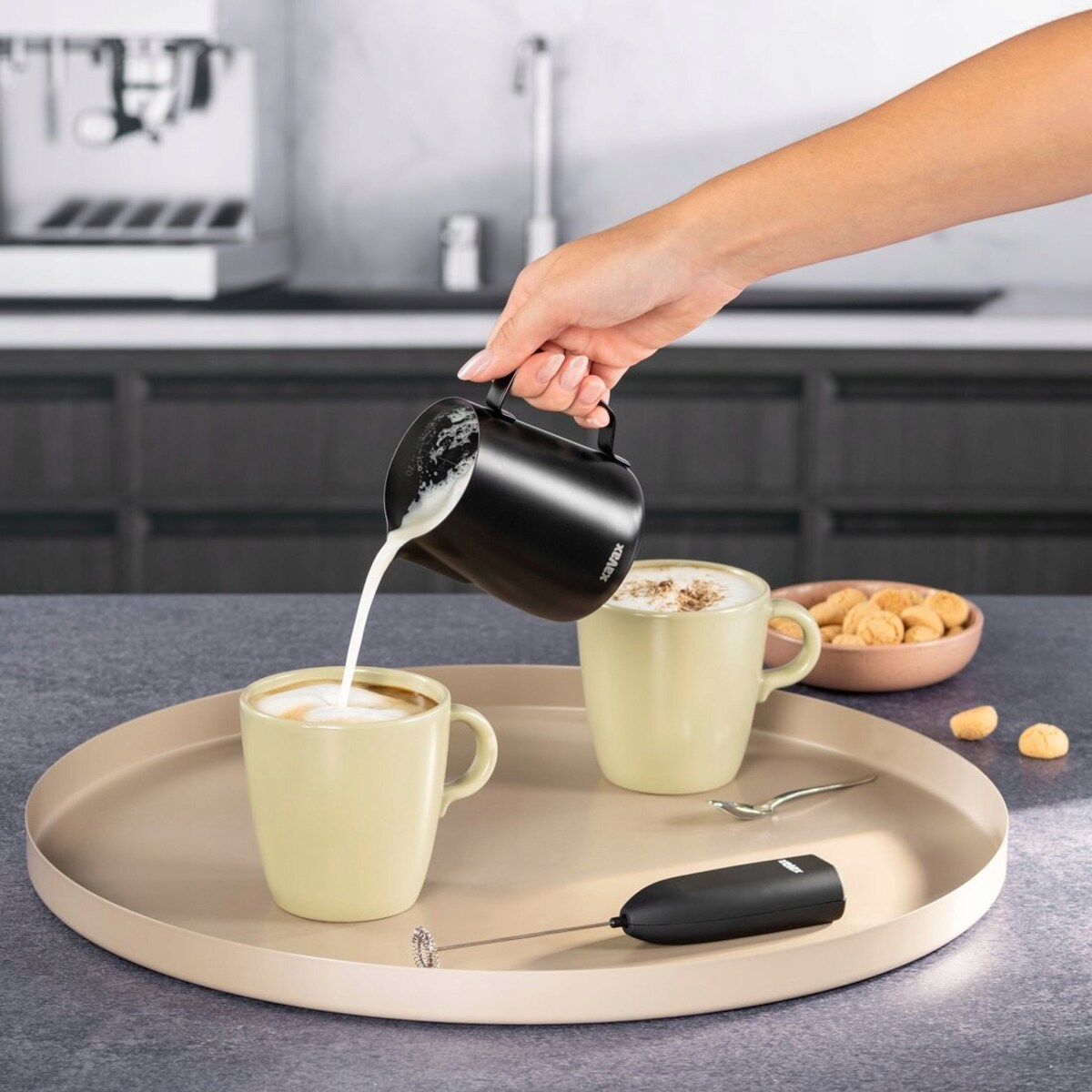 XAVAX Dzbanek do mleka ze stali nierdzewnej 350ml BARISTA