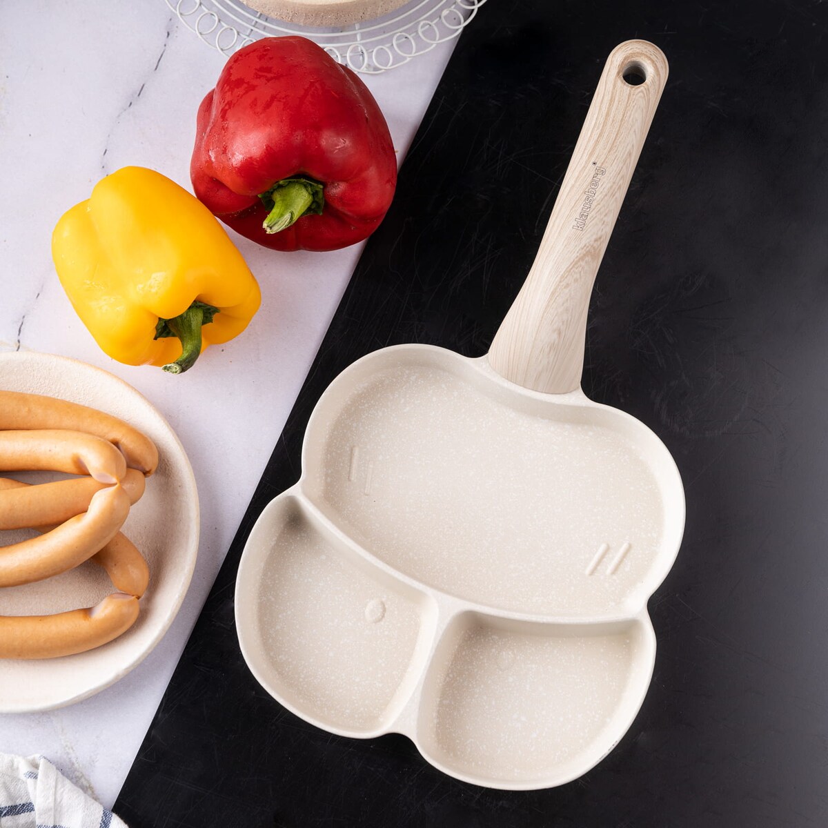 Patelnia marmurkowa 3 w 1 do jajek naleśników placków pancake 18cm BEŻOWA KLAUSBERG