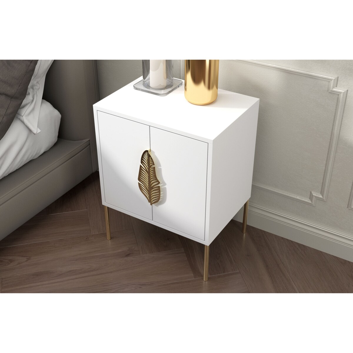 Biała szafka nocna Skandica MERLIN ze złotymi dodatkami