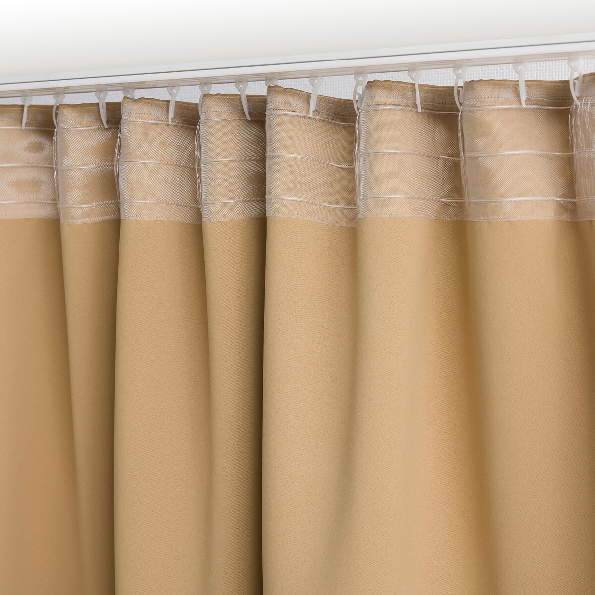 Zasłona zaciemniająca na taśmie marszczącej złocisty beż 140 x 280cm 1 szt. 140x280 beżowy