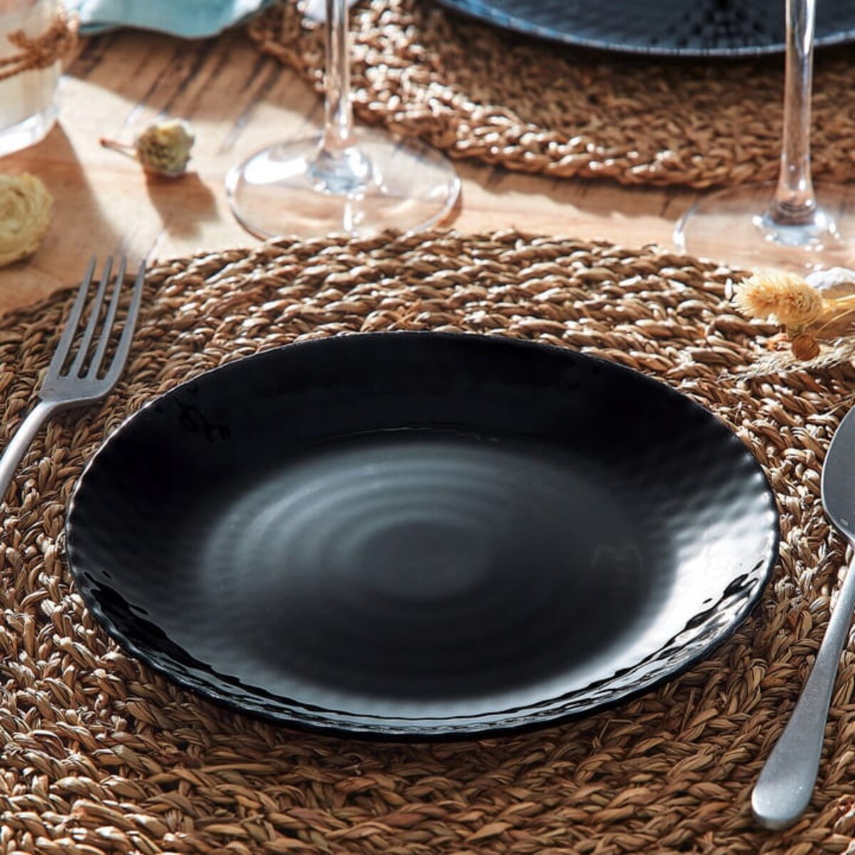 KOMPLET OBIADOWY 18 ele CZARNY PAMPILLE LUMINARC okrągłe talerze zastawa