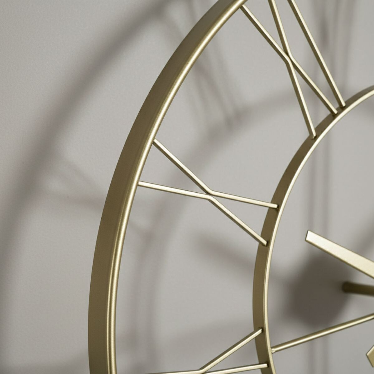 Zegar ścienny w stylu industrialnym ARATIO, Ø 70 cm