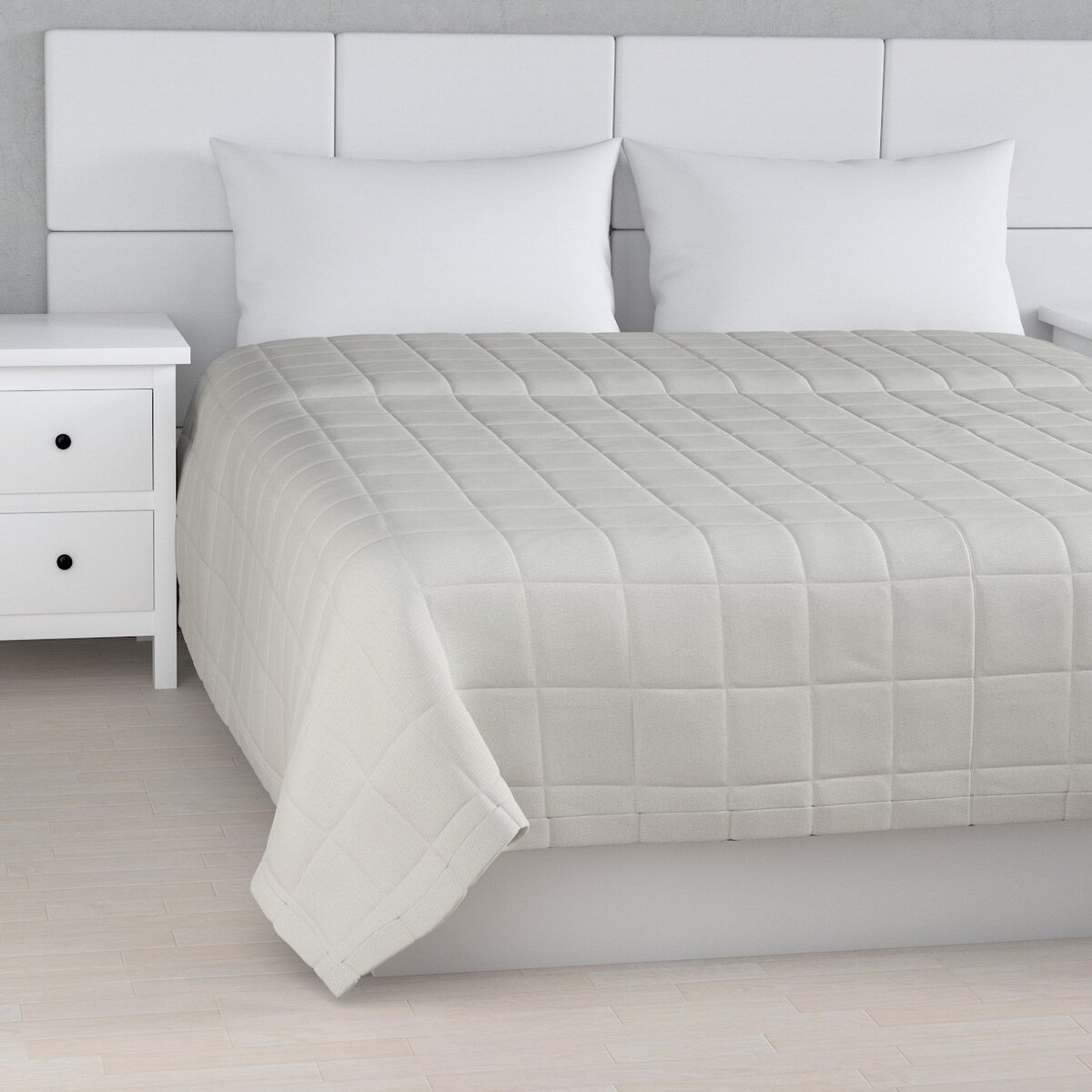 Narzuta pikowana w kratę 200x210 jasny popiel