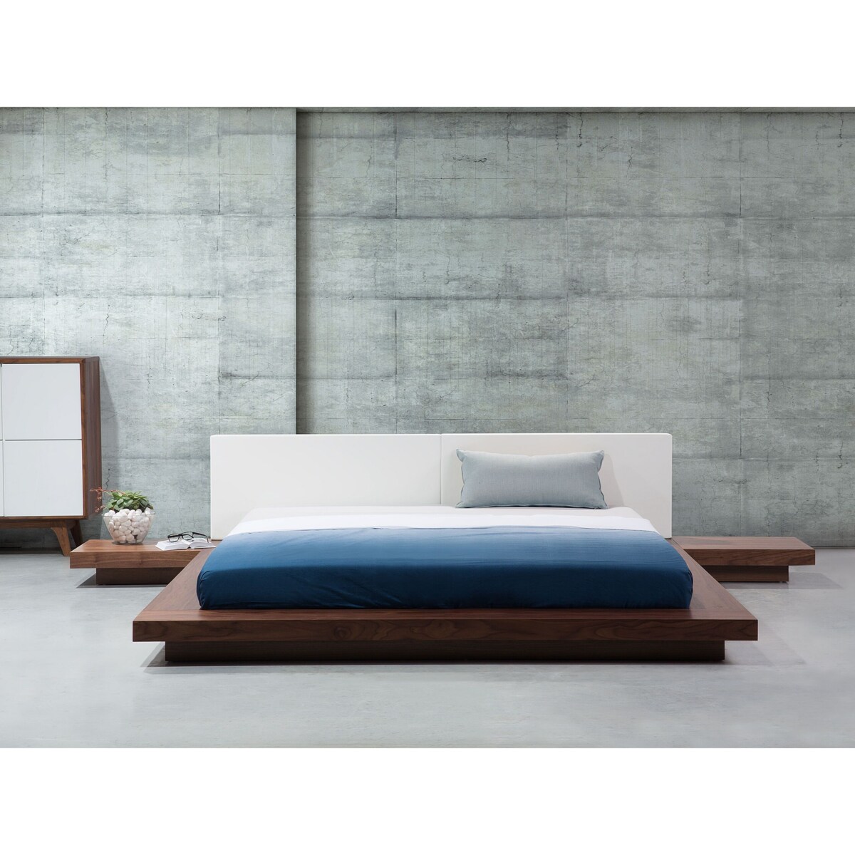 Łóżko z LED i stolikami nocnymi 160 x 200 cm brązowe ZEN