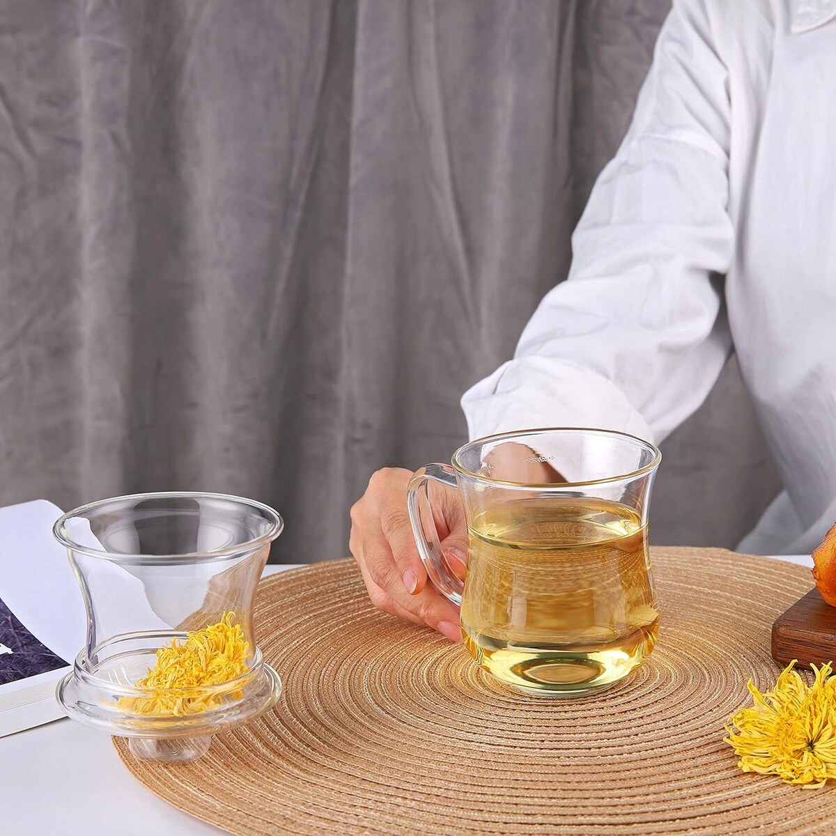 Kubek z zaparzaczem pokrywką MARCOS 370 ml szklany na zioła herbatę prezent