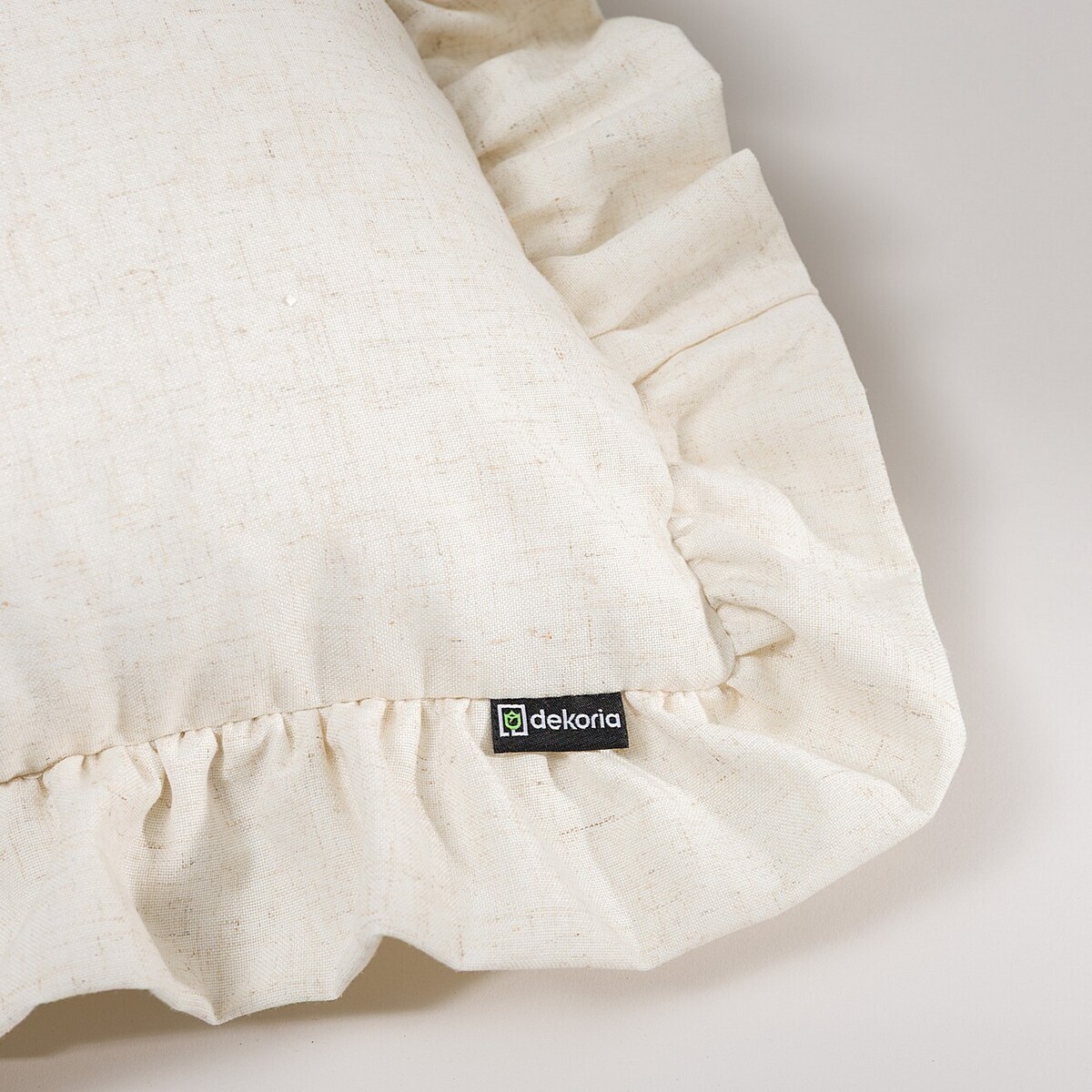 Poszewka Paula z falbaną 45x45 beżowy