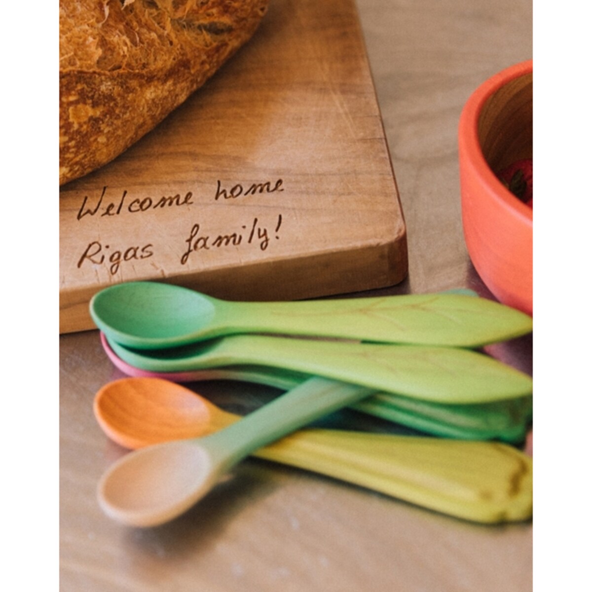 Oli & Carol Drewniane Łyżeczki dla Dzieci 2 szt. Por i Jarmuż