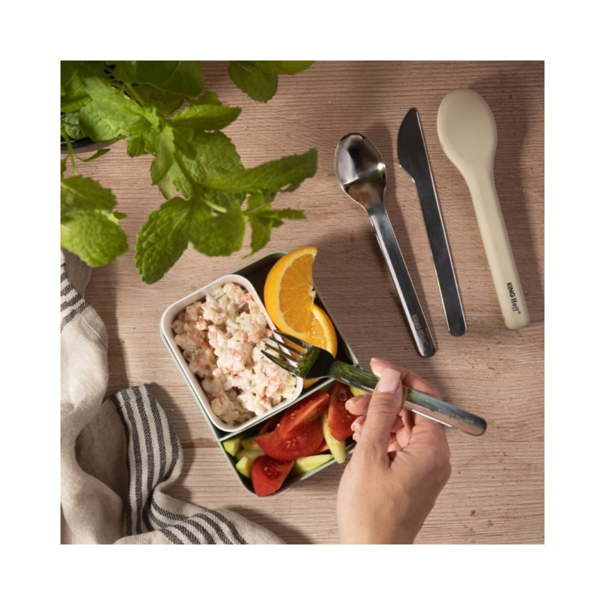 Kinghoff zestaw sztućców w etui do lunch boxów 63235