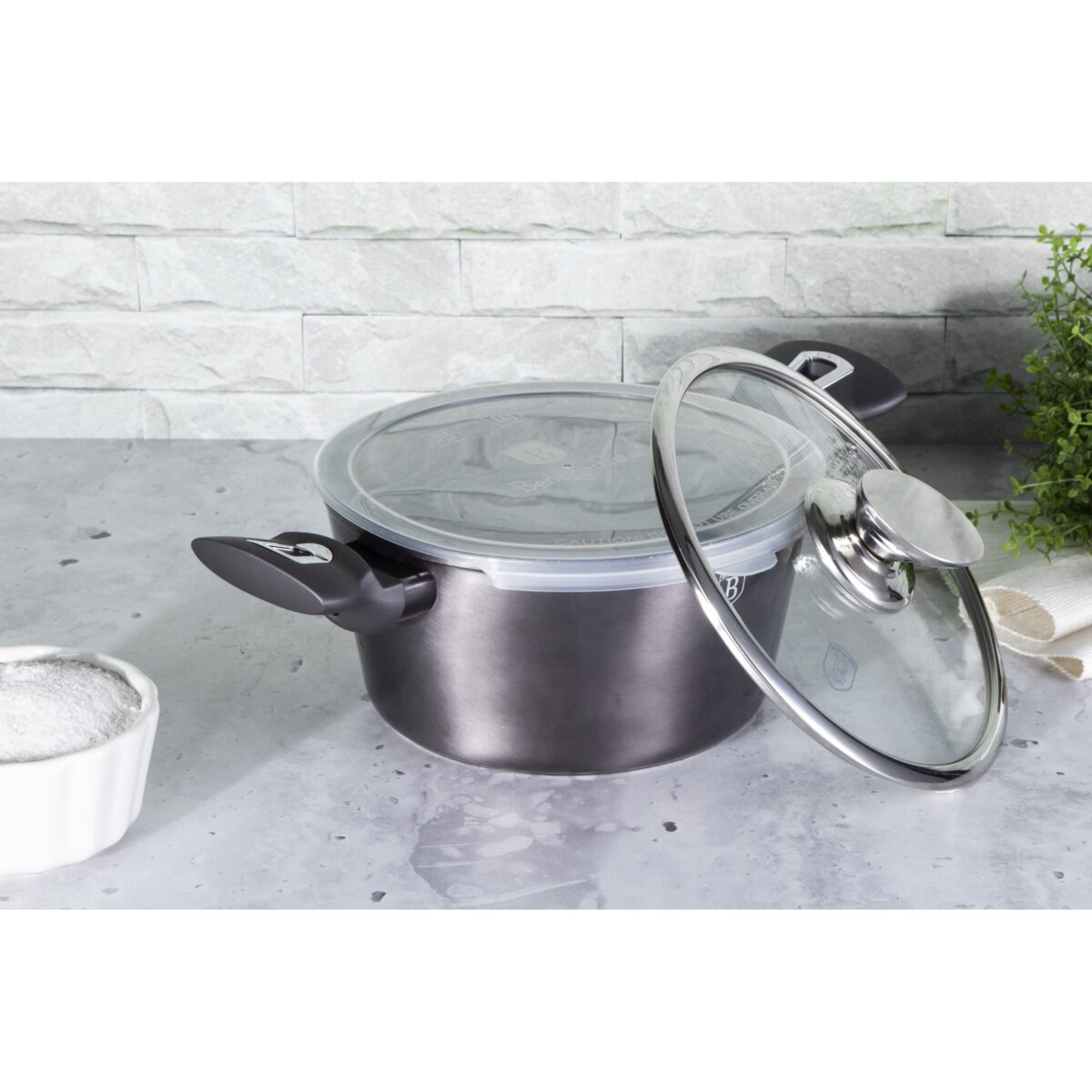 Garnek z powłoką granitową 2.5L 20cm BERLINGER HAUS Carbon Pro