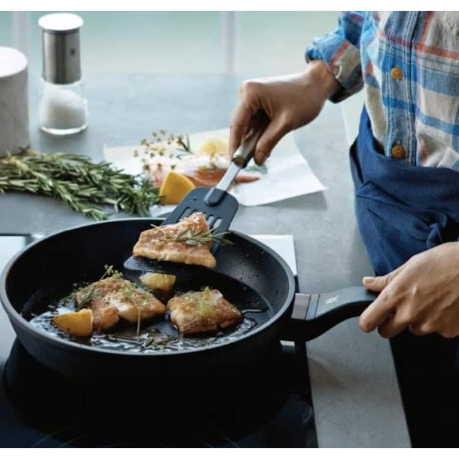 Patelnia PermaDur Excellent, 28 cm, WMF