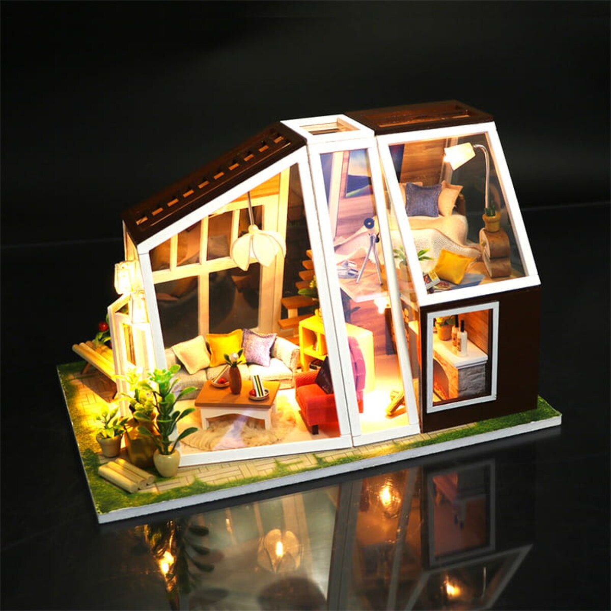 Miniaturowy domek - Domek nad jeziorem