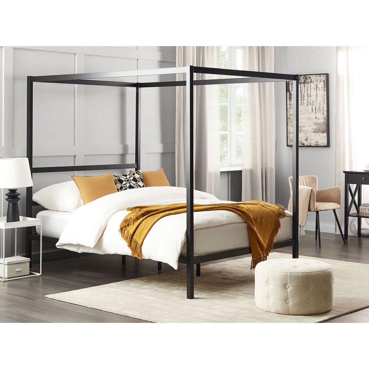 Łóżko metalowe z baldachimem 140 x 200 cm czarne LESTARDS