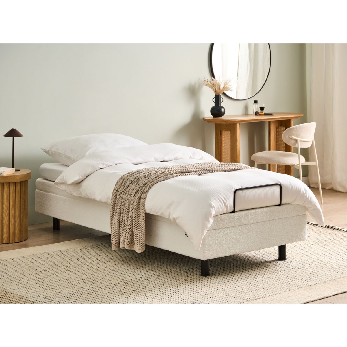 Łóżko regulowane bez zagłówka Boucle DUKE 80 x 200 cm Złamana biel