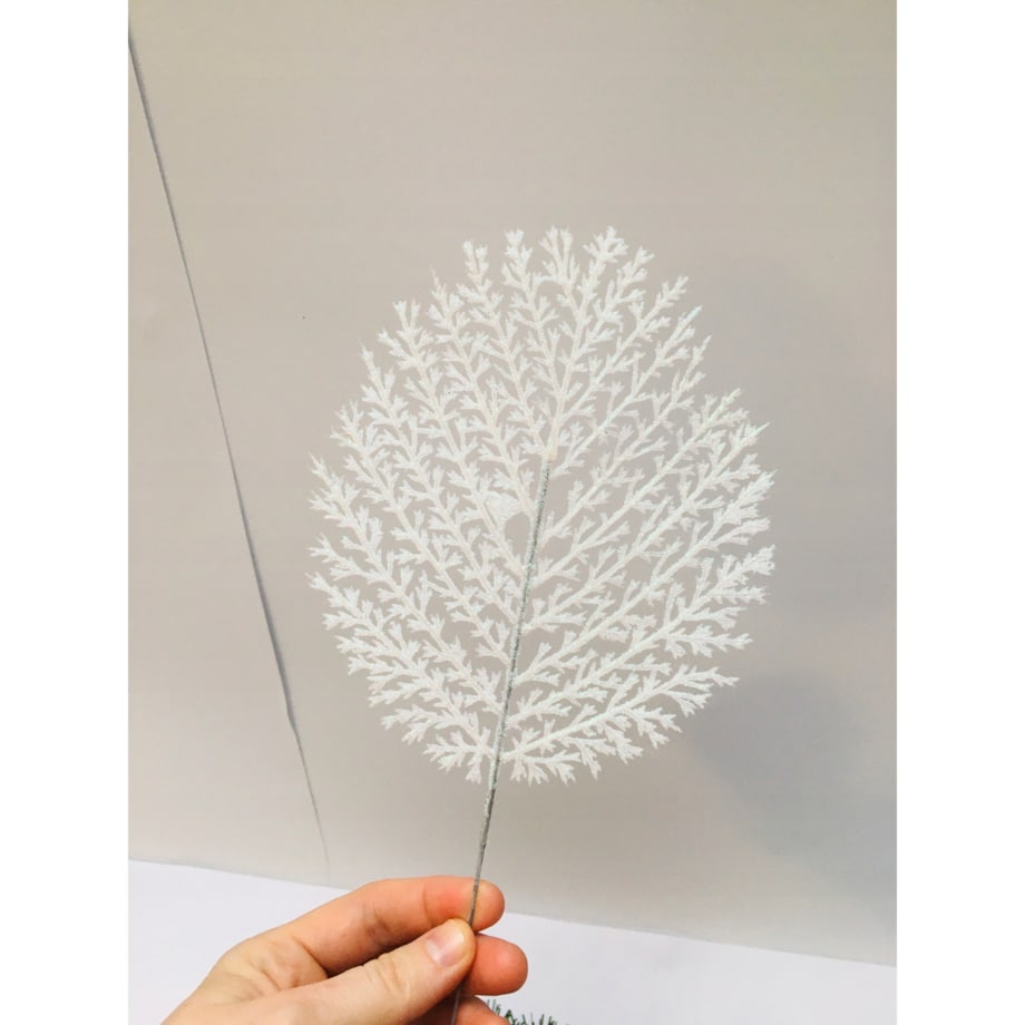 BROKATOWA GAŁĄZKA BIAŁA LIŚĆ paproć do dekoracji święta stroik choinka