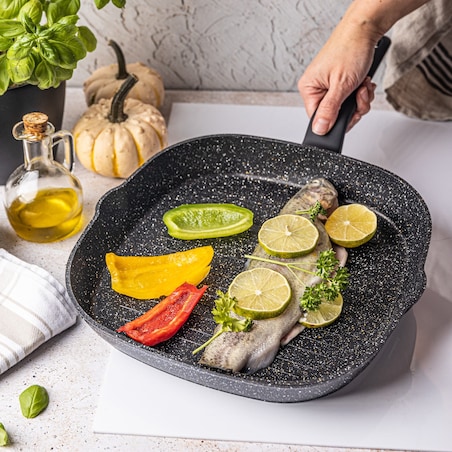 Patelnia grillowa z powłoką marmurową 28cm indukcja KLAUSBERG