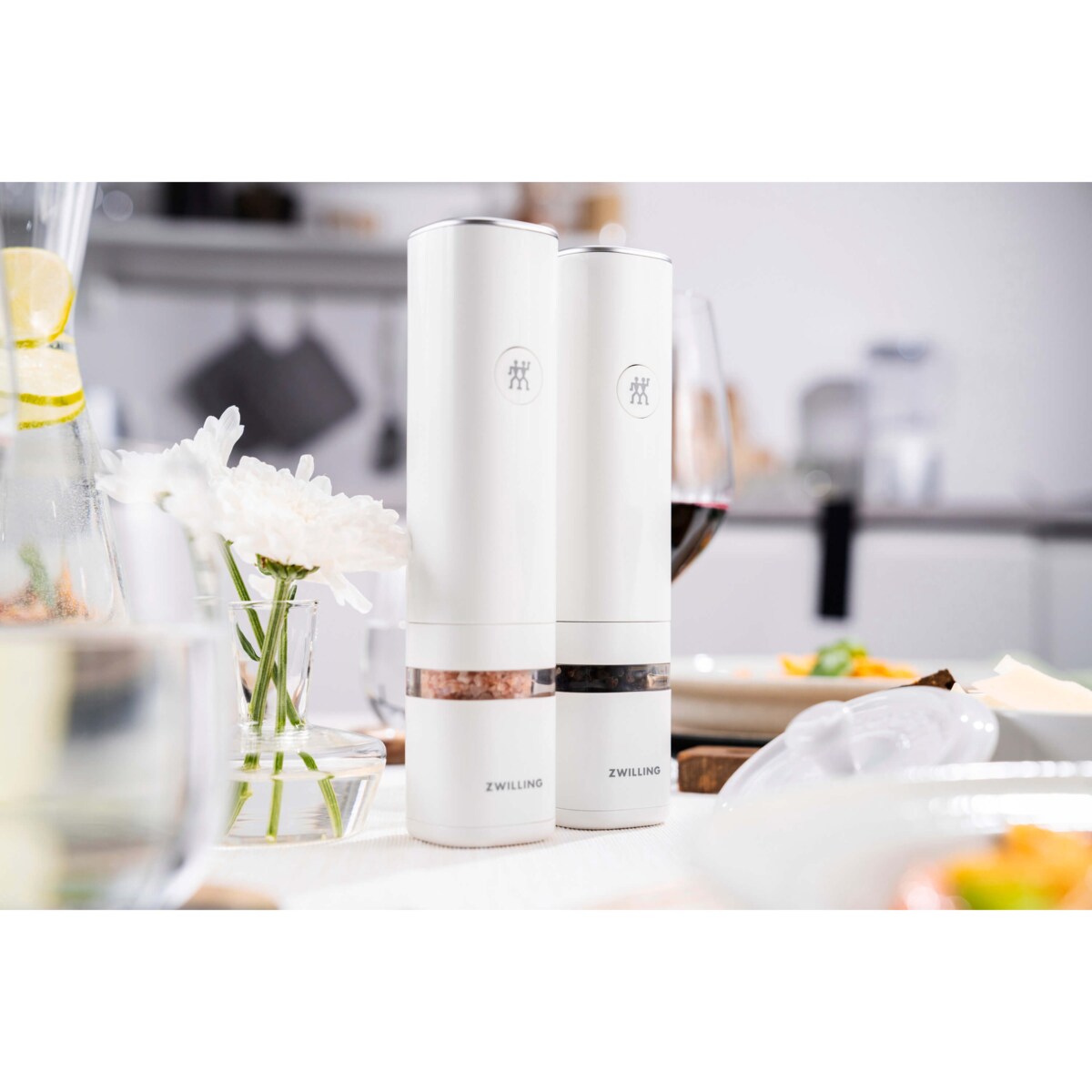 Młynek elektryczny do przypraw Zwilling Enfinigy - Biały