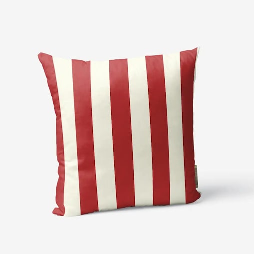 Poduszka świąteczna - klasyczne czerwone pasy