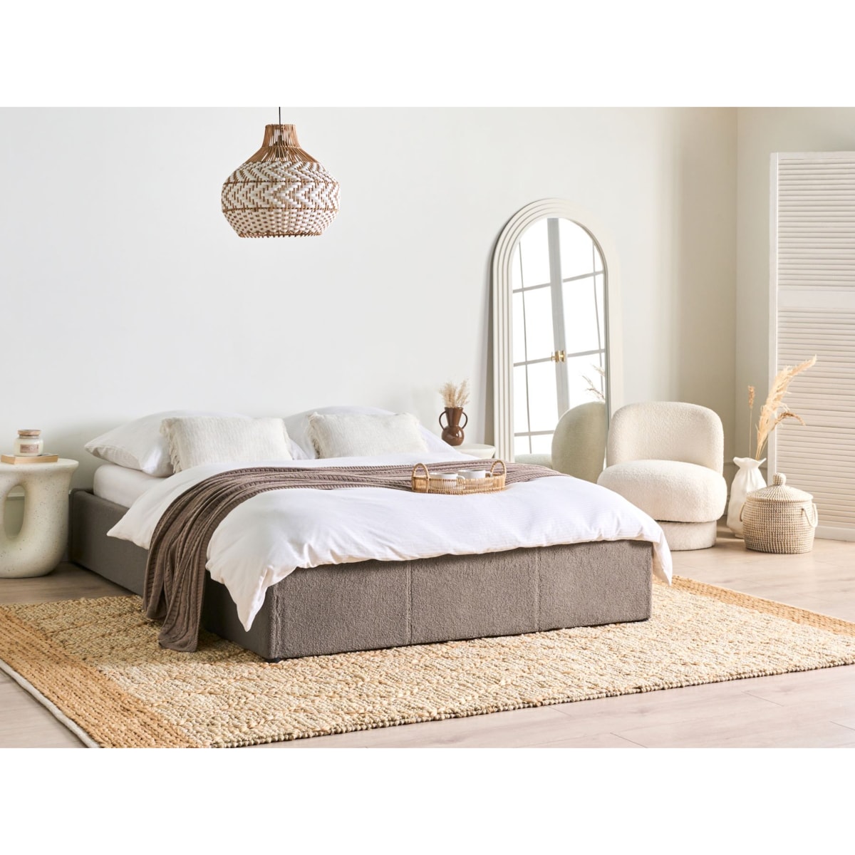 Łóżko z pojemnikiem bez zagłówka Boucle DINAN 140 x 200 cm Beżowoszary