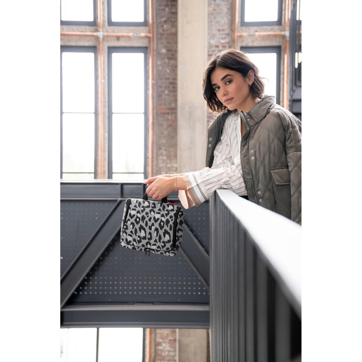 Kosmetyczka TOILETBAG XL, leo nero