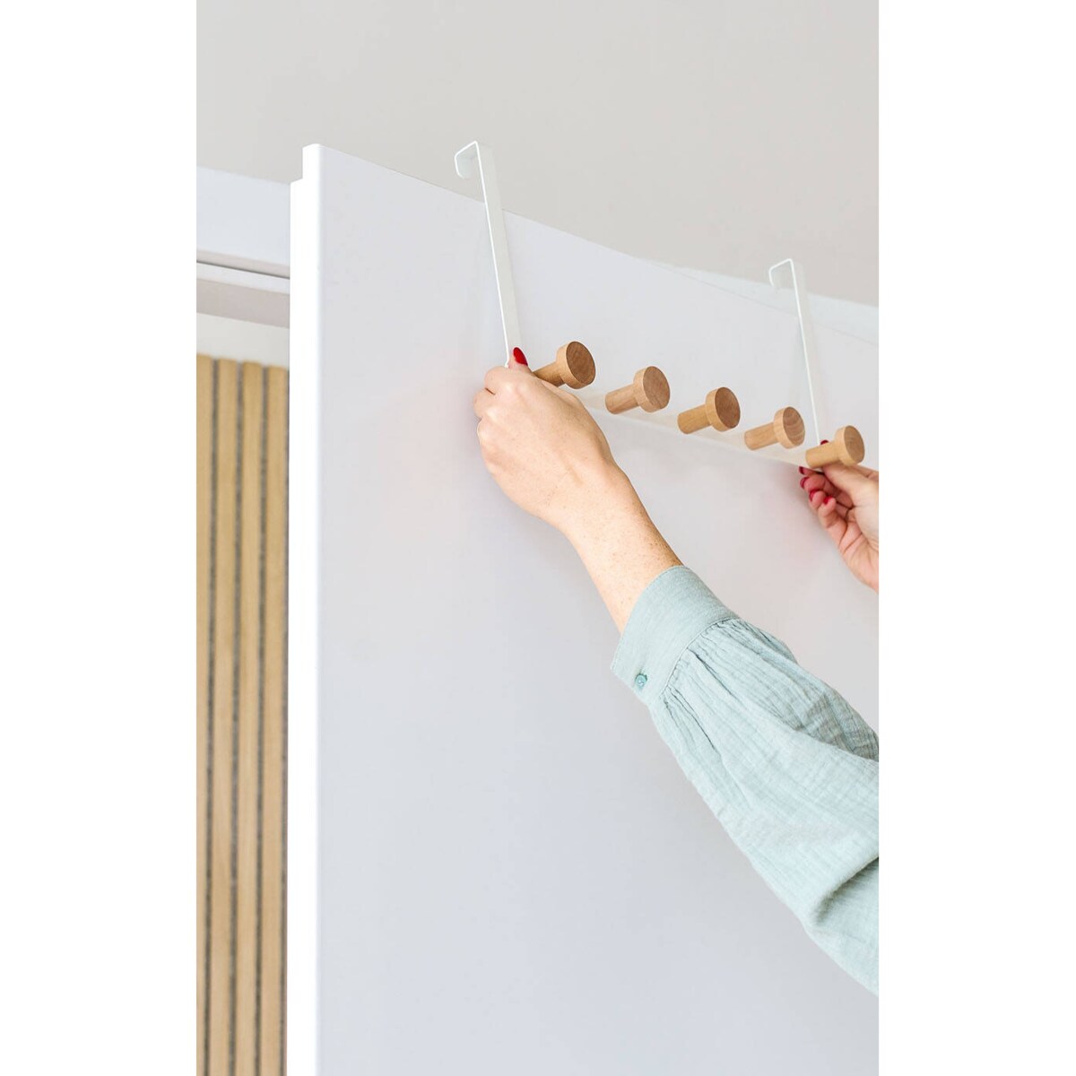 Metalowy wieszak na drzwi, 5 haczyków