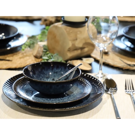 Zestaw talerzy dla 4 osób Cosmos