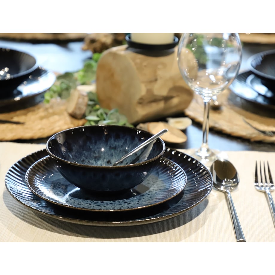 Zestaw talerzy dla 4 osób Cosmos