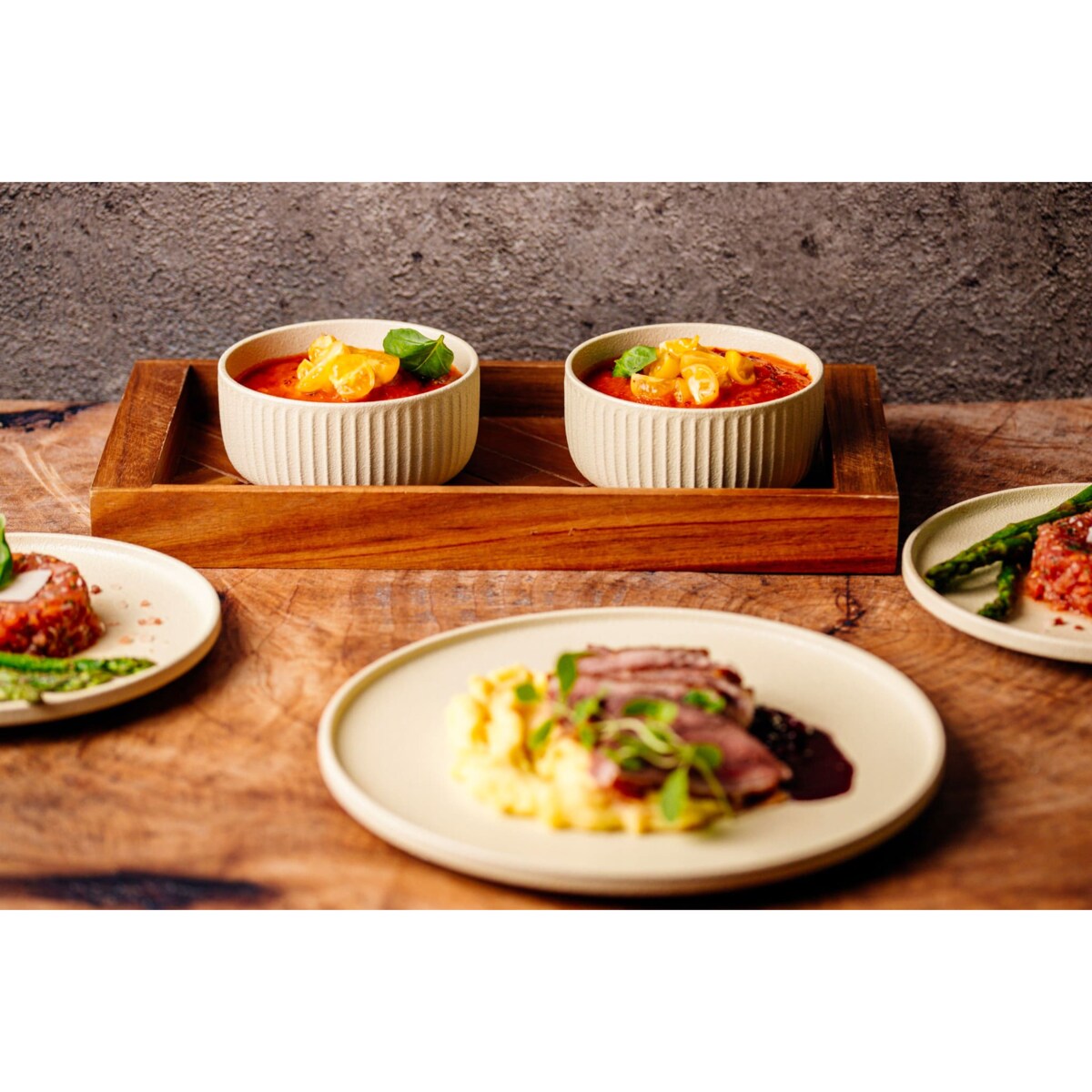 Serwis obiadowy Anun beżowy na 6 osób 18 szt. Nowoczesny Do zmywarki Komplet talerzy