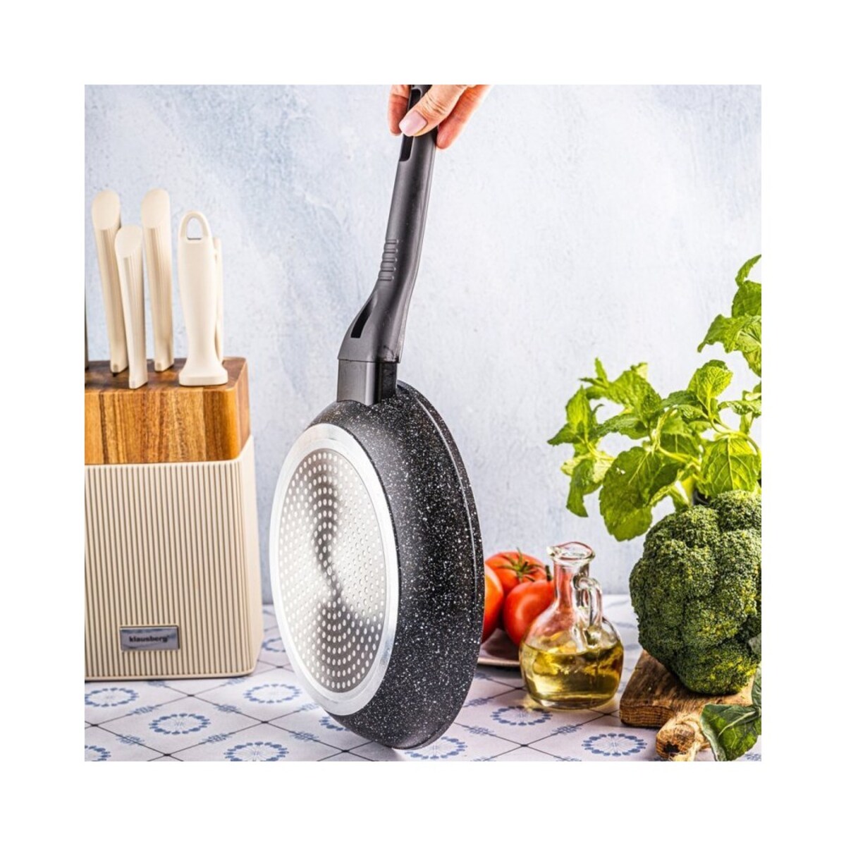 Klausberg patelnia 64480