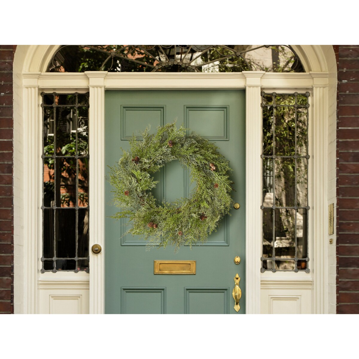 Dekoracyjny wieniec świąteczny 70 cm zielony PANRUN