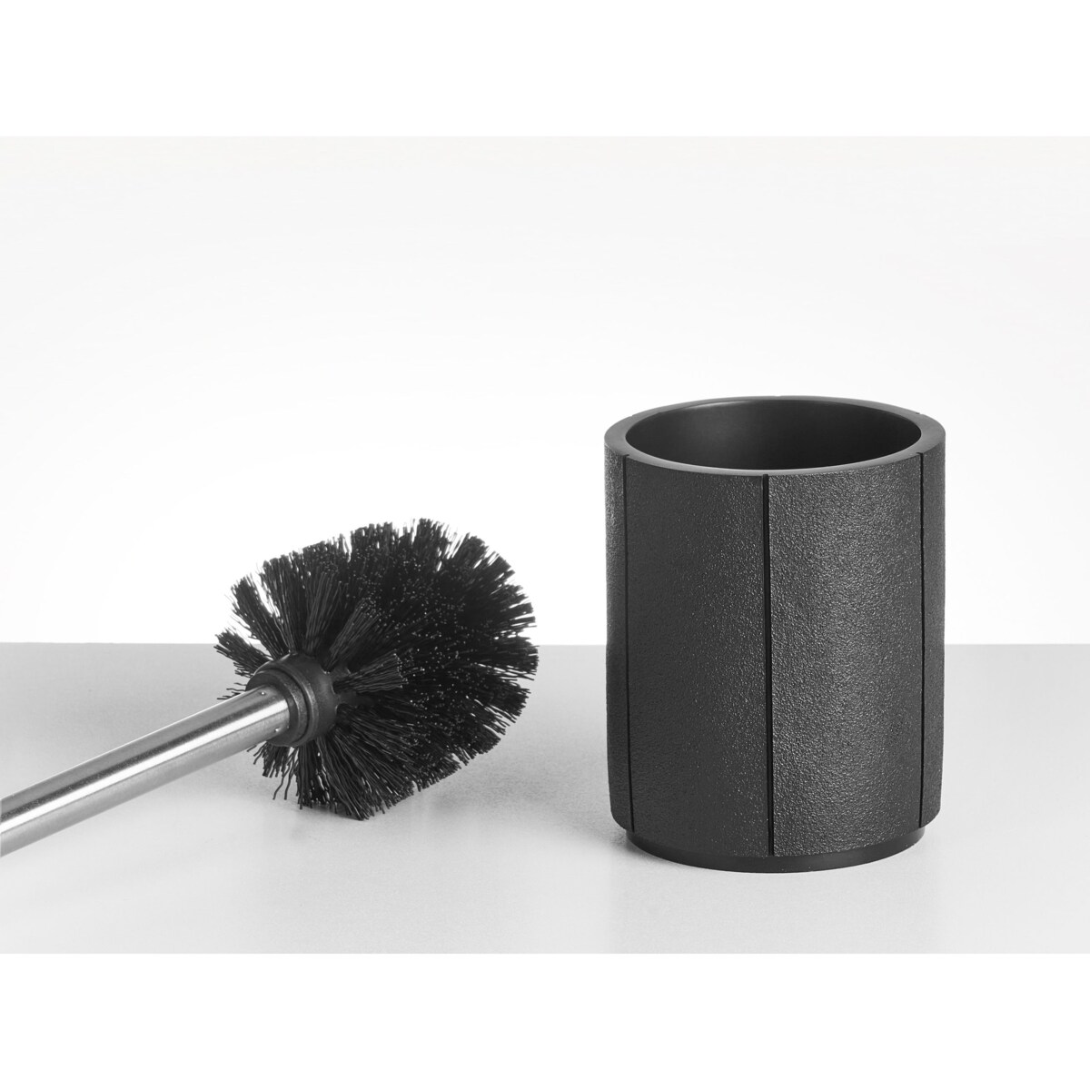 Zestaw akcesoriów łazienkowych 5 elementów HUALLAGA Czarny