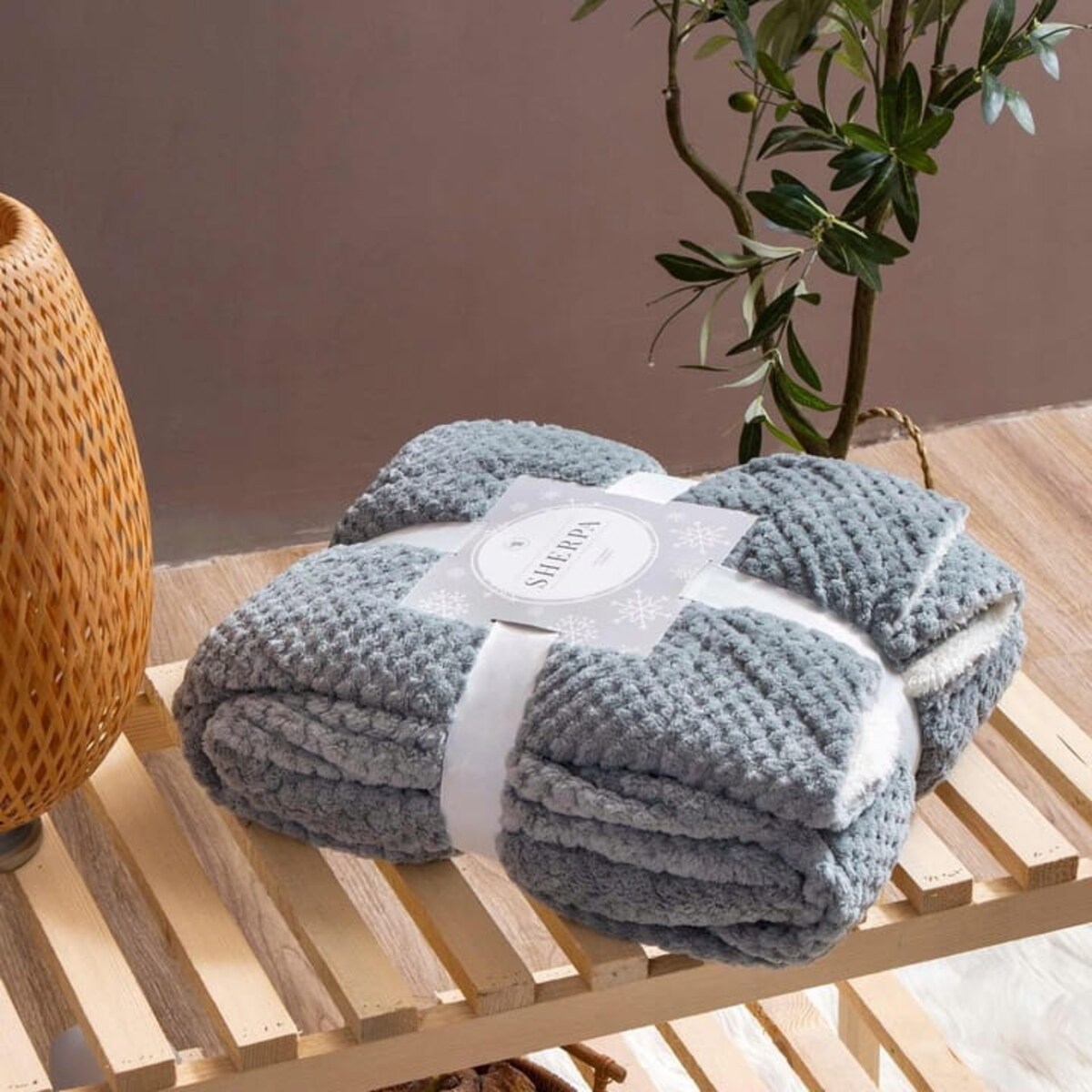Szary Koc Narzuta z Mikrofibry Baranek 150x200 Sherpa