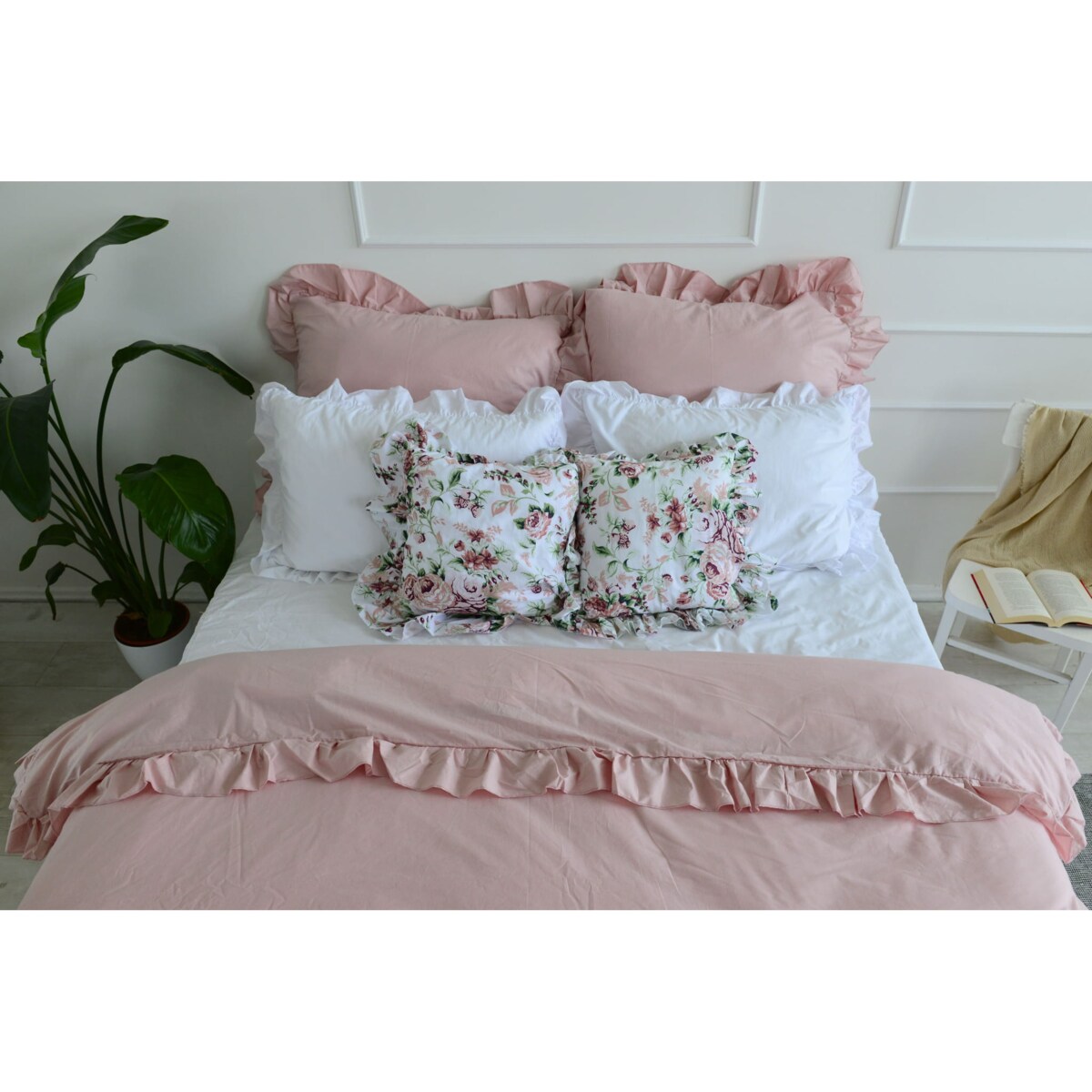 Pościel Bawełniana Z Falbanką Zestaw Komplet Do Sypialni Kołdra + 6 Poduszek 160X200 Brudny Róż Biel Kwiaty